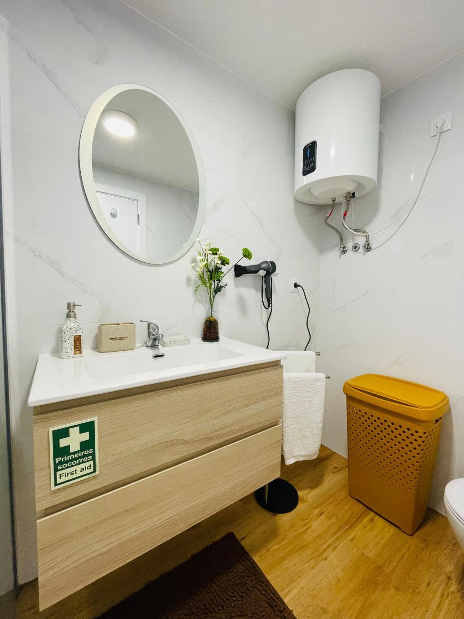 ホテル Cozy House フンシャル エクステリア 写真
